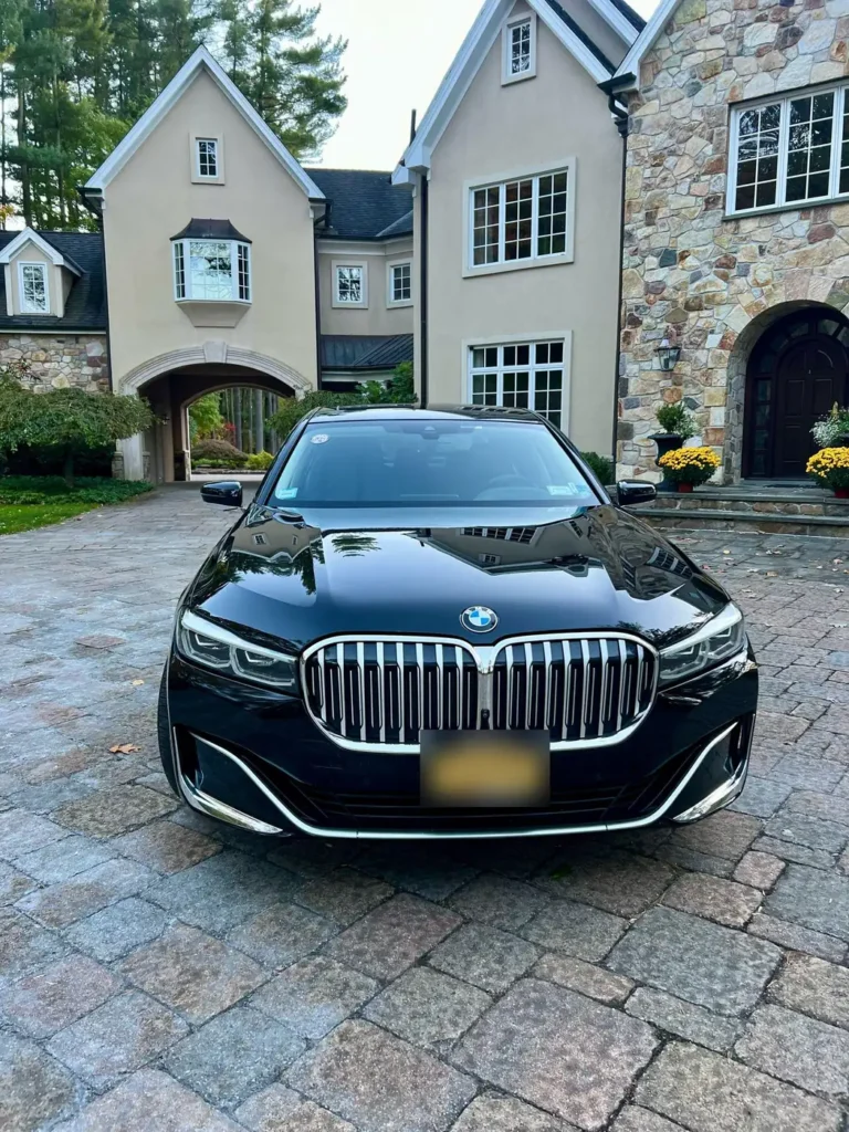 MZ RIDE BMW 7 Series for Valley Stream Car Service